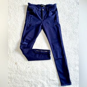 Express Anklet Distressed Jean